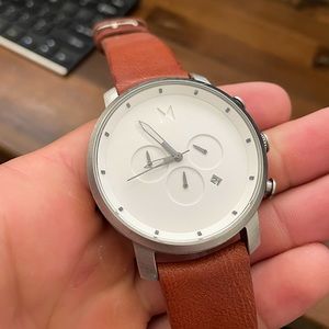 MVMT watch chrono white and leather strap 45